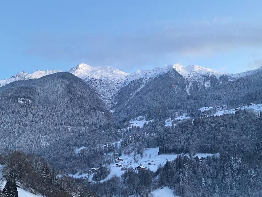 Appartement A Queige Kültér fotó